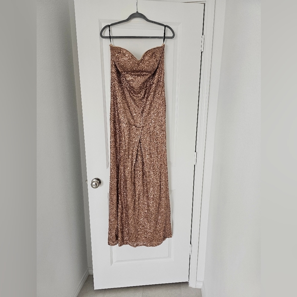 Strapless sequin bronze/rose gold special event gown - Picture 2 of 3